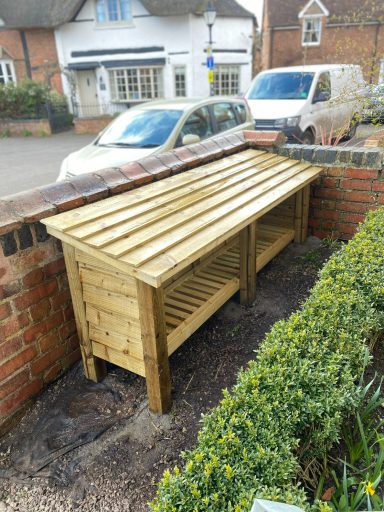 Bespoke log store