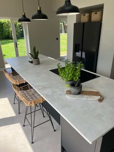 Wren Milano Ultra infinity range kitchen installation in Kenilworth