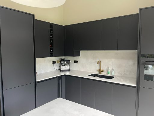 Fitted Kitchen installation